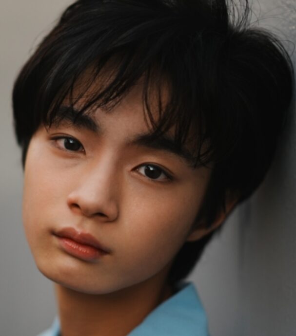 越山敬達　写真