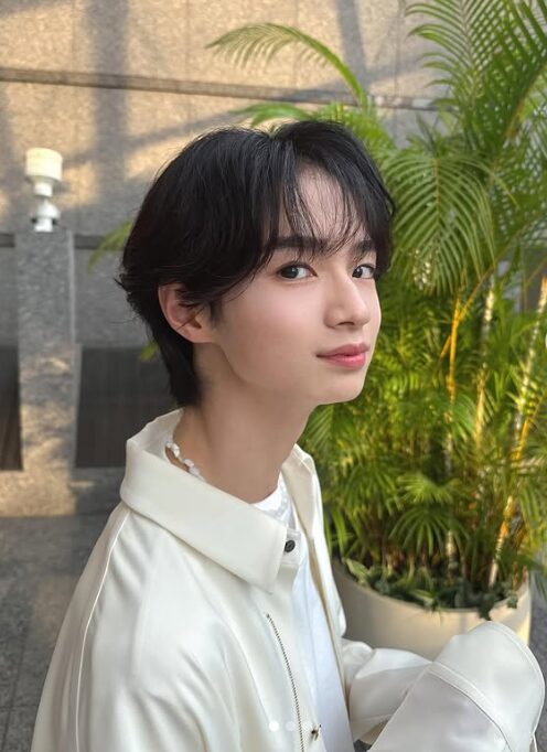 越山敬達　写真　１