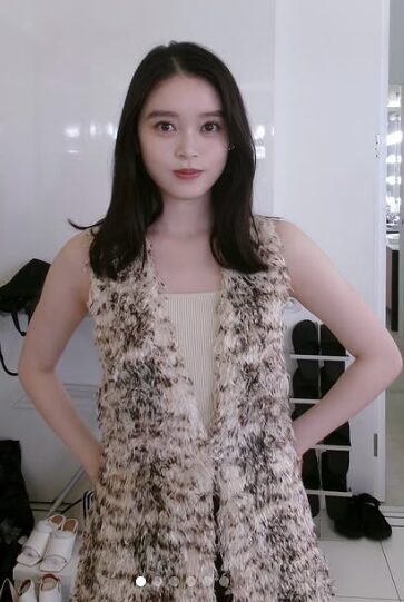 高石あかり 写真 1