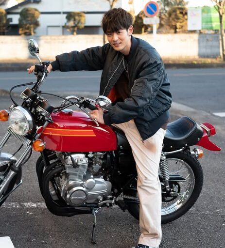 小林虎之介写真1