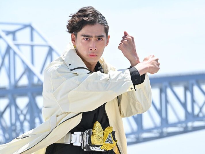 濱尾ノリタカ　仮面ライダー　写真