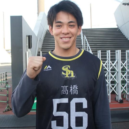 高橋隆慶　写真